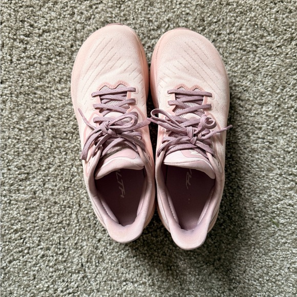 Altra Experience Flow - W10.5 - Picture 2 of 6